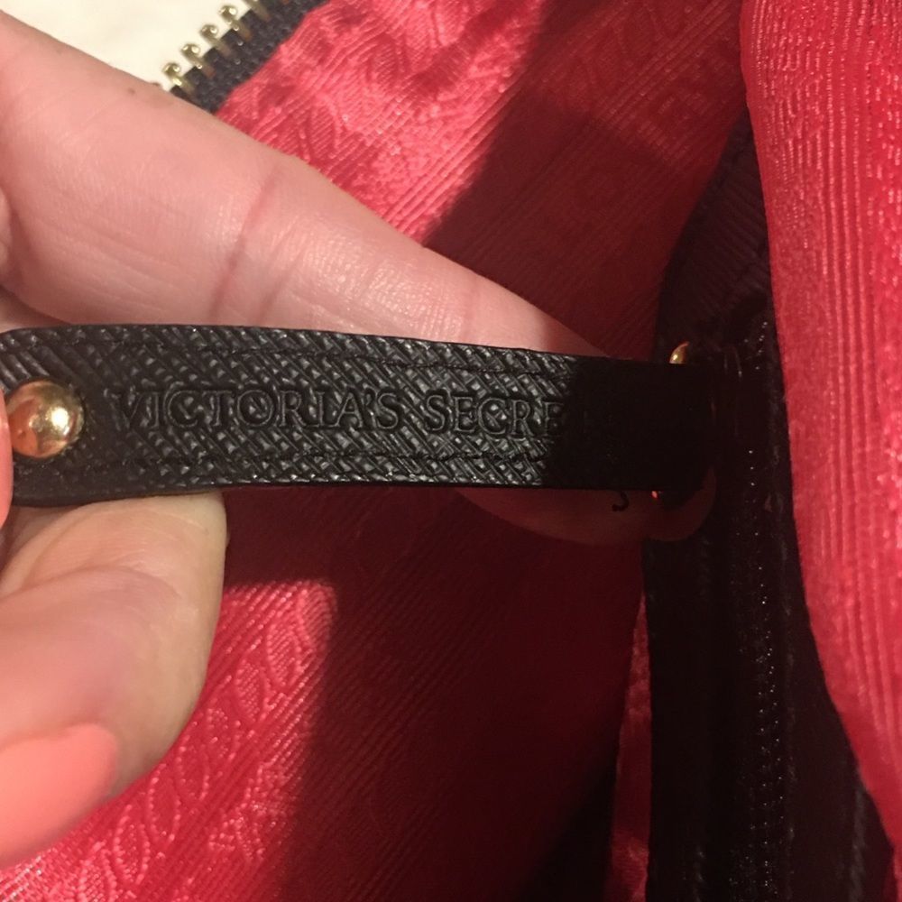 VICTORIA SECRET HAND BAG - Picture 3 of 8